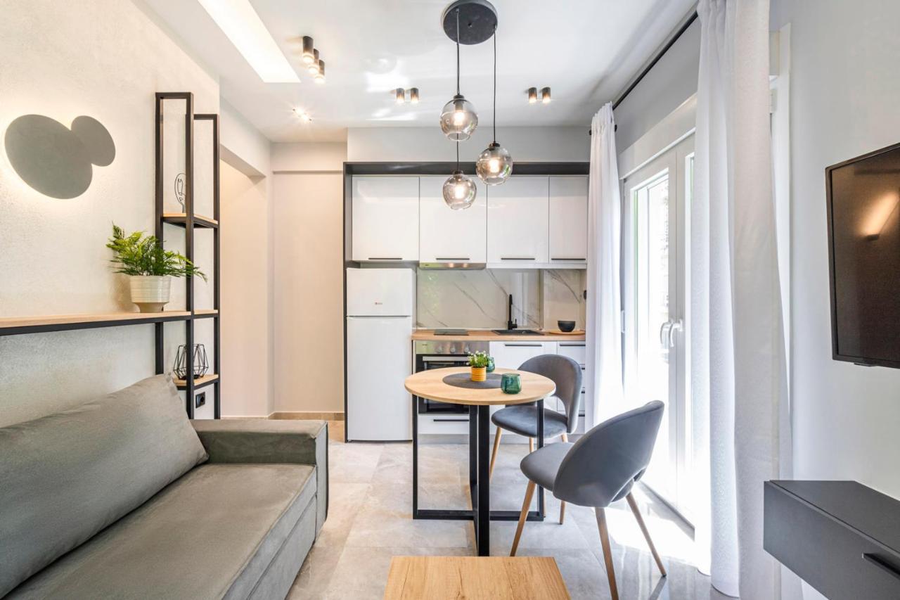 Ares Appartement Thessaloniki Buitenkant foto
