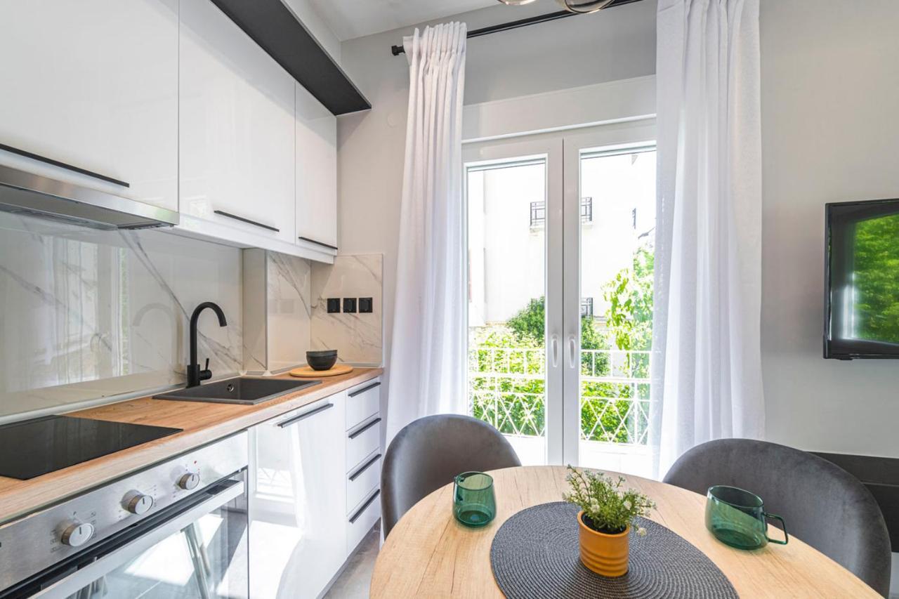 Ares Appartement Thessaloniki Buitenkant foto